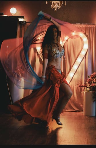 Gallery photo 1 of Bellydance show