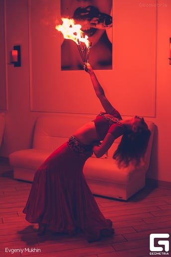 Gallery photo 3 of Bellydancer