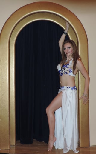 Gallery photo 10 of Bellydancer