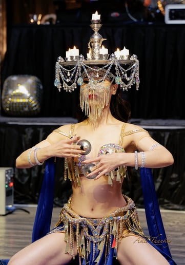 Gallery photo 2 of Siya- Bellydancer/performer/instructor