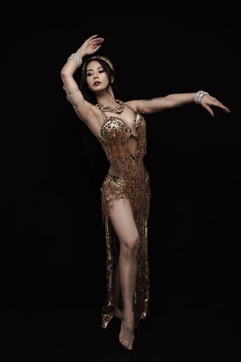 Gallery photo 9 of Siya- Bellydancer/performer/instructor