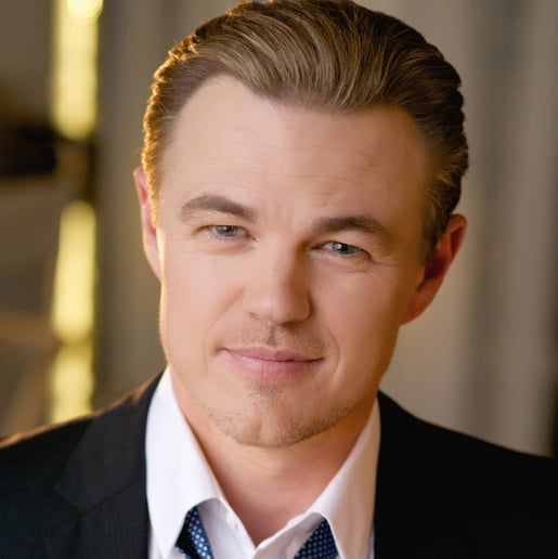 Gallery photo 6 of The Best Leonardo DiCaprio Look-alike Impersonator