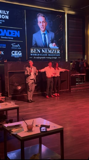 Gallery photo 5 of Ben Nemzer: Magician, Mentalist & MC
