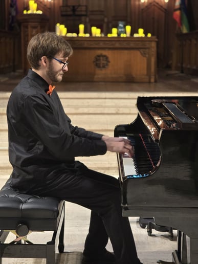 Gallery photo 3 of Ben Paul's Music
