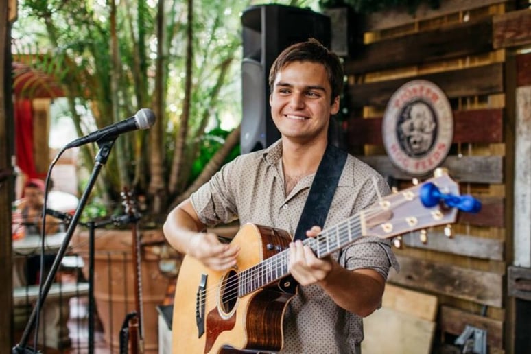 Gallery photo 3 of Ben Torres