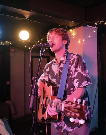 Gallery photo 7 of Ben Tully Music