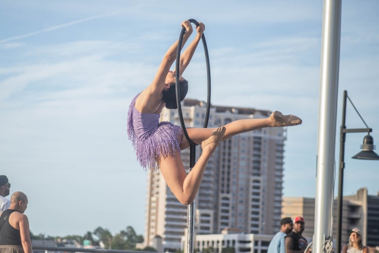 Gallery photo 1 of Circus Belle