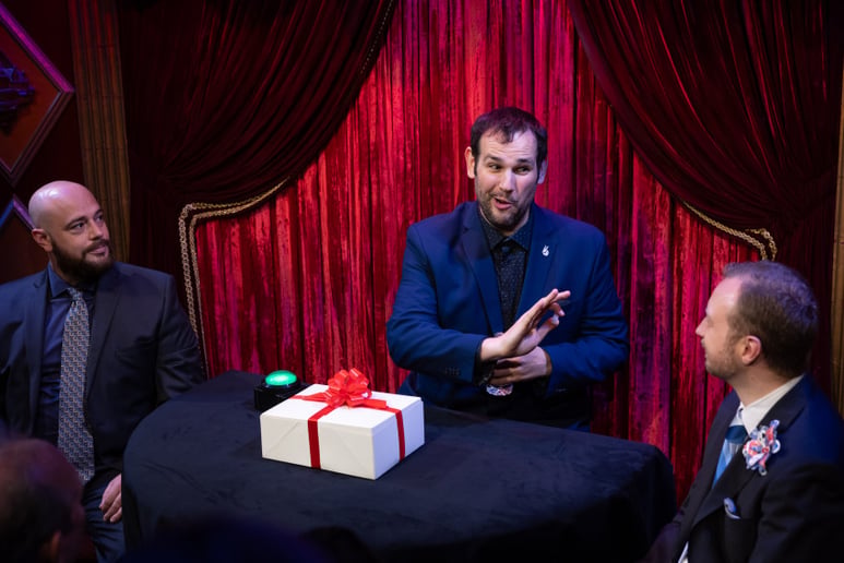 Gallery photo 1 of Benjamin B - Magic and Mindreading