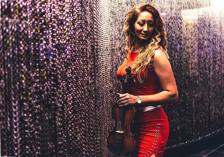 Gallery photo 8 of Bernadett Nyari