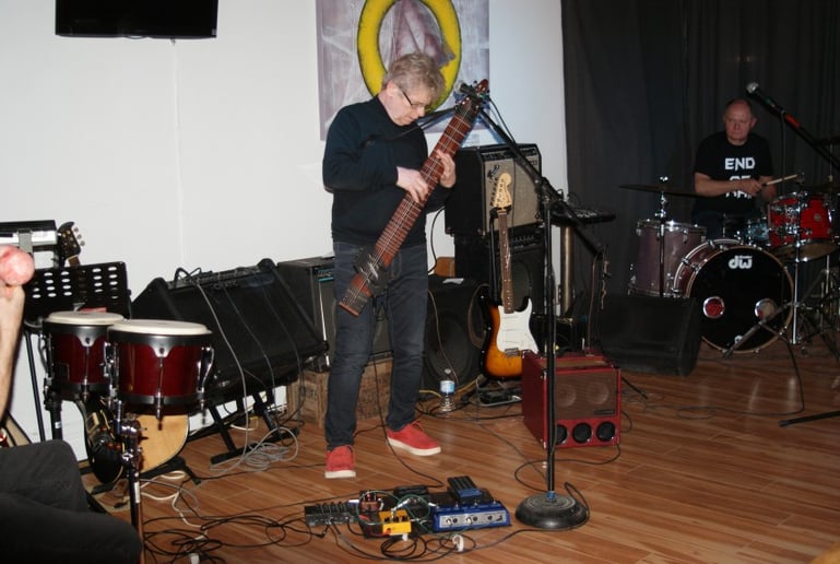 Gallery photo 2 of Bernie Grooves on the Stick