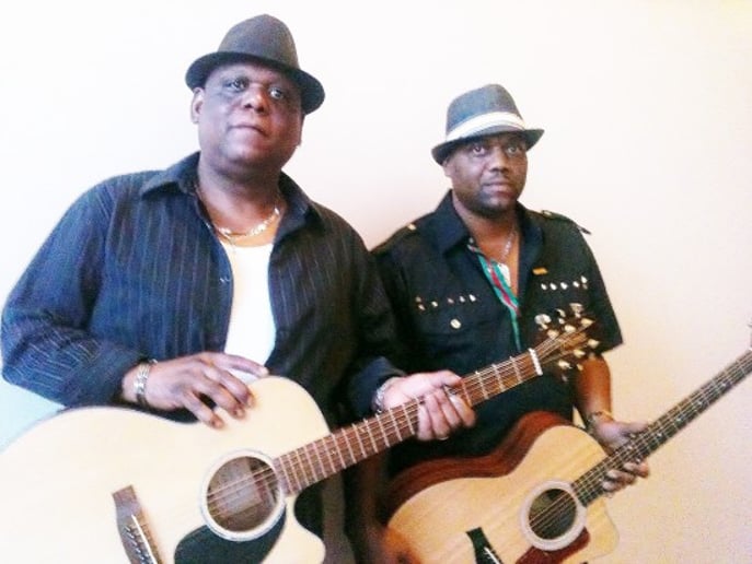 Gallery photo 1 of "Berry Brothers" A2stic Duo