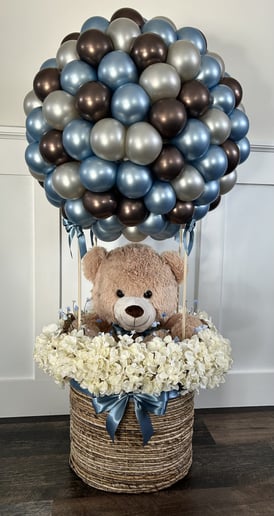 Gallery photo 9 of Bespoke Balloons