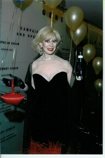 Gallery photo 23 of Ellie Weingardt -  Impersonator