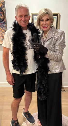 Gallery photo 36 of Ellie Weingardt -  Impersonator