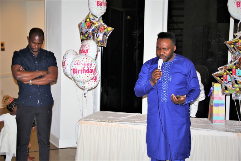 Gallery photo 1 of Bienvenu Mbobile Ministries