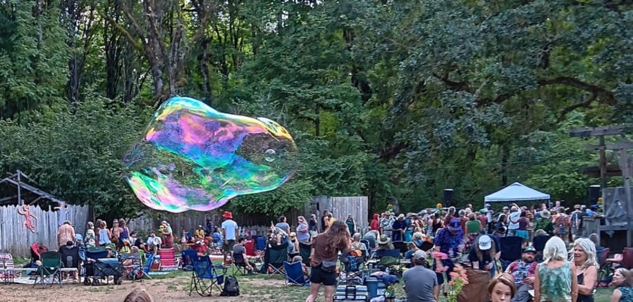 Gallery photo 2 of Big Bubbler (and The Mind Blowers)