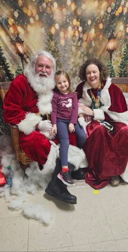 Gallery photo 3 of Big Country Santa