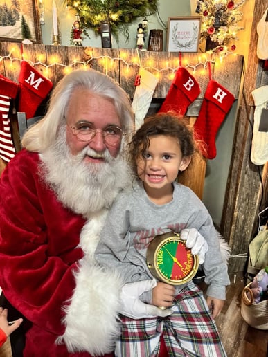 Gallery photo 4 of Big Country Santa
