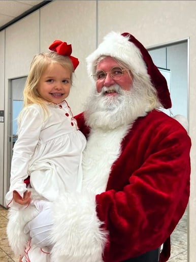 Gallery photo 13 of Big Country Santa
