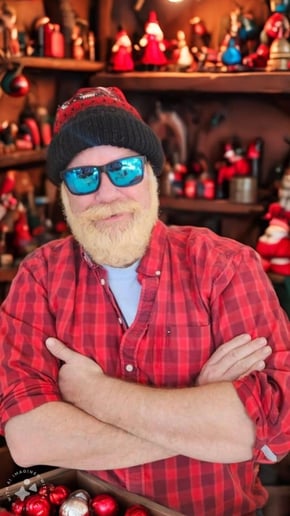 Gallery photo 10 of Big Jolly Santa