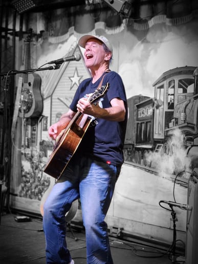 Gallery photo 6 of Big NY Cowboy