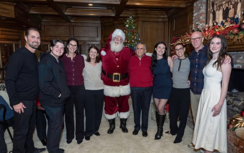 Gallery photo 5 of Big Ole Santa Mark