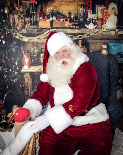Gallery photo 3 of Big Santa Frank