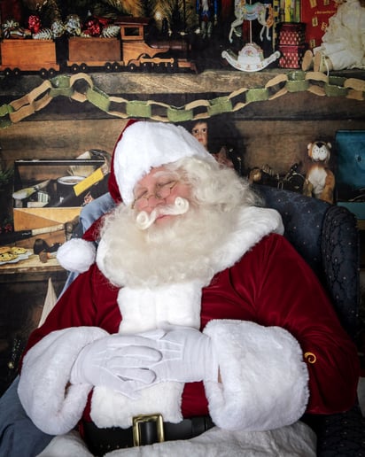 Gallery photo 5 of Big Santa Frank