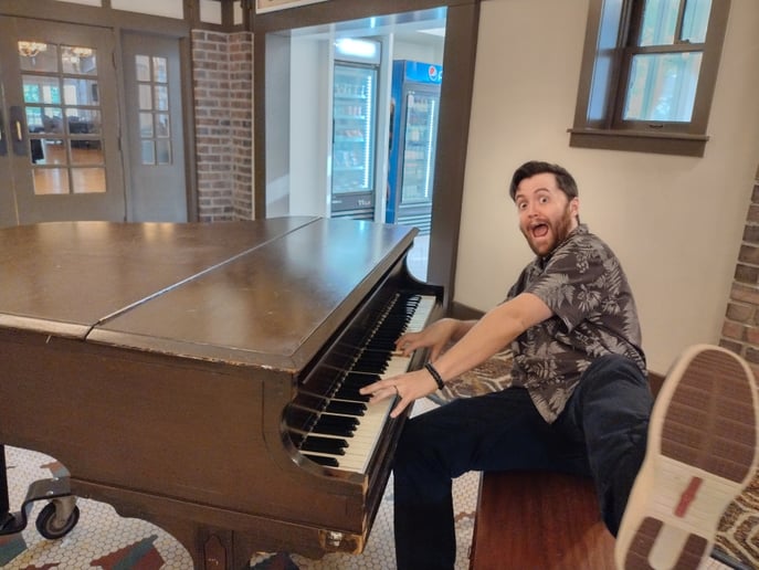 Gallery photo 30 of Big Time Dueling Pianos