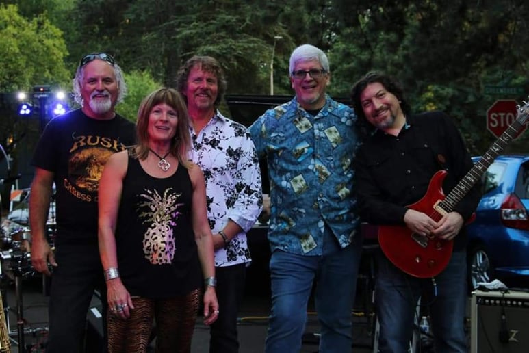 Gallery photo 1 of The Cliffhangers Band-PDX