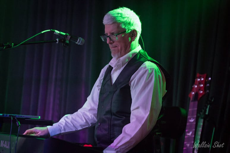 Gallery photo 6 of The Cliffhangers Band-PDX