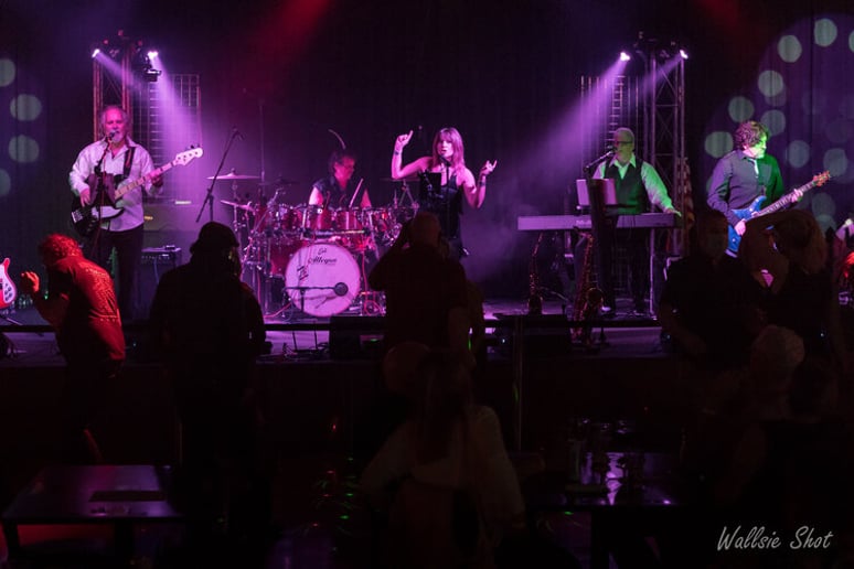 Gallery photo 8 of The Cliffhangers Band-PDX