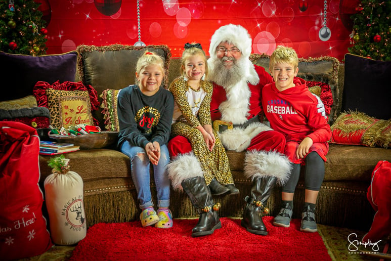 Gallery photo 6 of Bigger than Life REAL Beard Santa