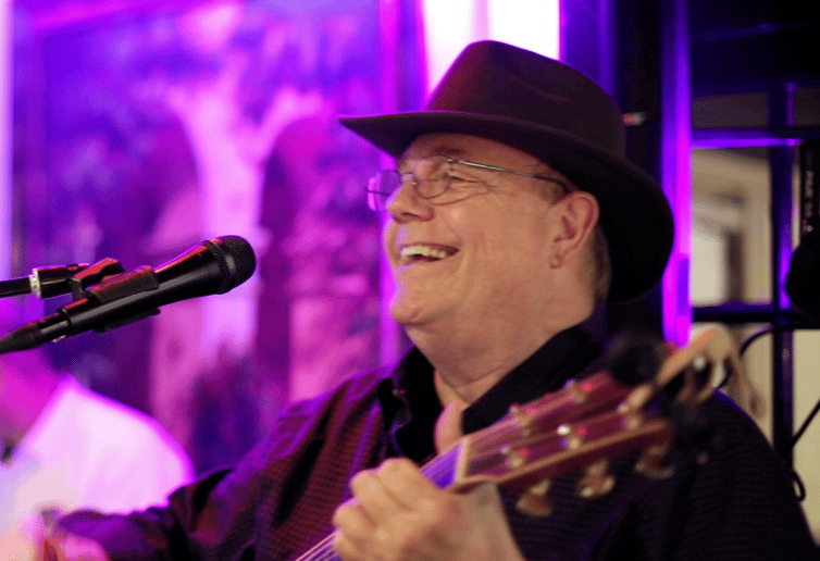 Gallery photo 10 of Bill Barney - Singer, Guitarist, One Man Band