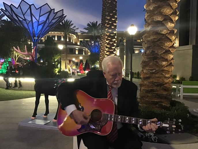 Gallery photo 6 of Bill Binnings - Las Vegas Acoustic Guitarist