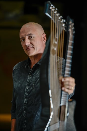 Gallery photo 6 of Bill Dutcher - Modern Acoustic Guitarist