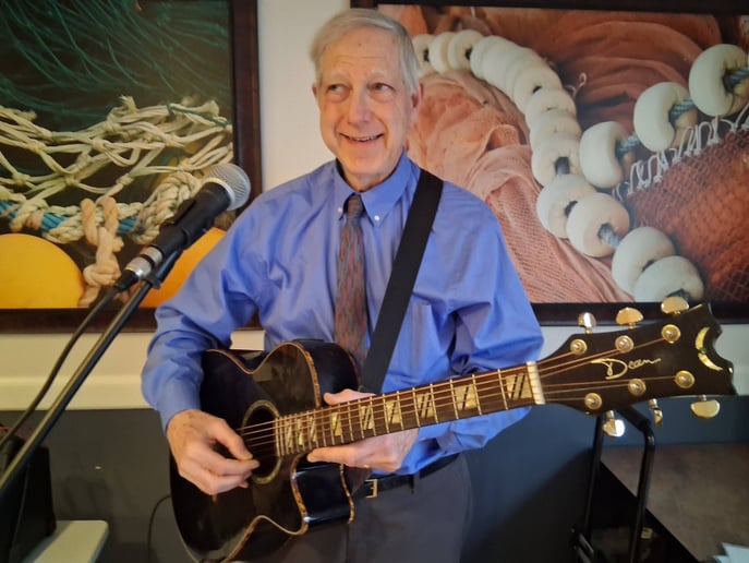 Gallery photo 2 of Bill Reidy Solo Acoustic