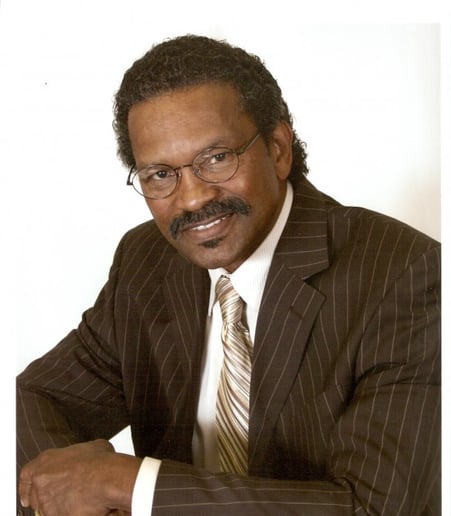 Gallery photo 2 of Billy Dee Williams Impersonator - Jimmie Morgan