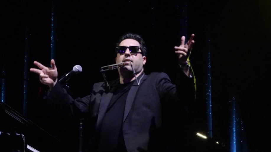 Gallery photo 7 of David James - Piano/Singing Entertainment