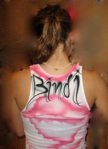 Gallery photo 1 of Bindi Airbrush