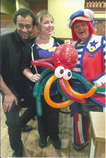 Gallery photo 7 of Bingo the Balloon Clown