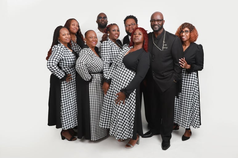 Gallery photo 2 of Bishop Fred A.jones & The Jones Family Singers