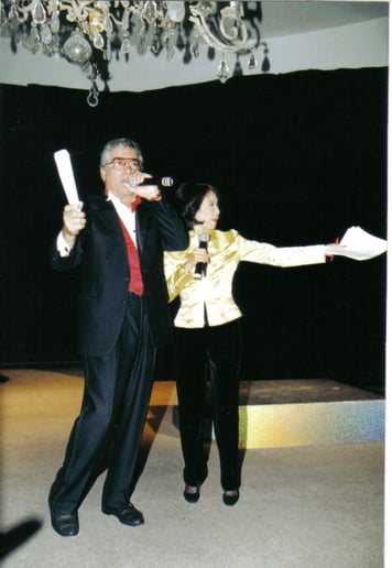 Gallery photo 2 of Bizzarros Auctions