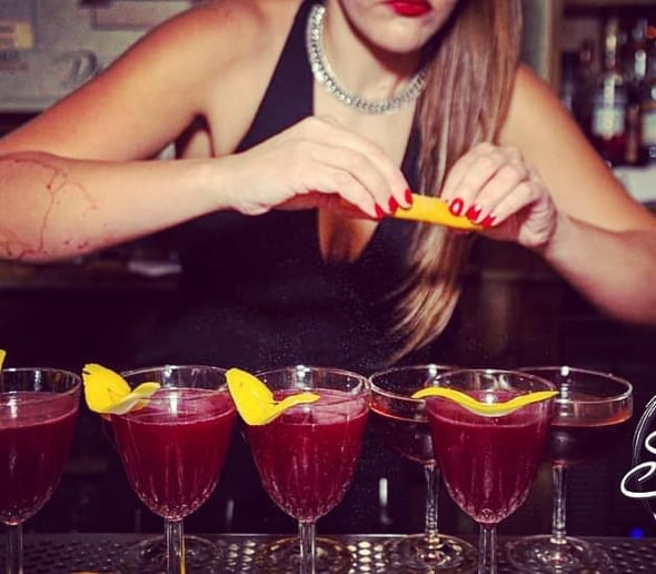 Gallery photo 5 of Bizzy by the Sea- Luxury Bartending