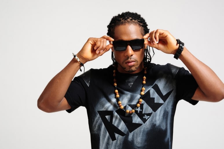 Gallery photo 9 of Black Jewelz