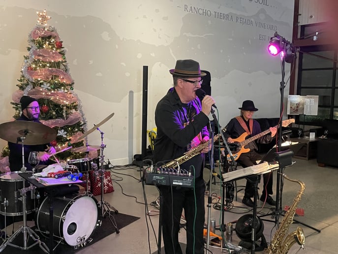 Gallery photo 8 of Black Market Trio