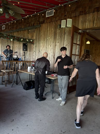 Gallery photo 9 of Richard Sarduy Magic