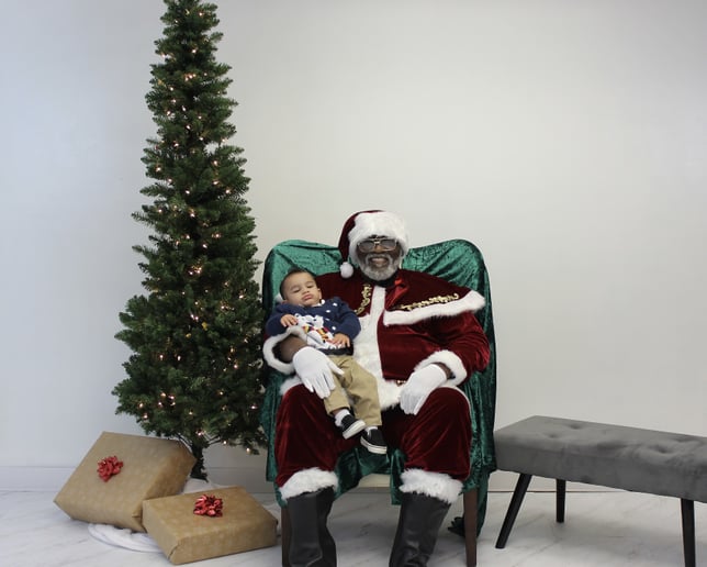 Gallery photo 2 of Black Santa Boston