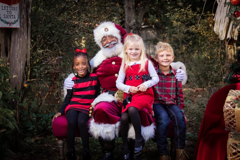 Gallery photo 4 of Black Santa of Atlanta