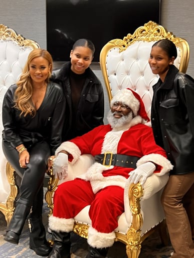 Gallery photo 3 of Black Santa Real Beard